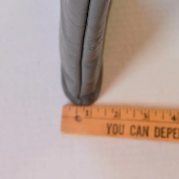 Vtg Grey Faux Leather Purse - Picture 12 of 12